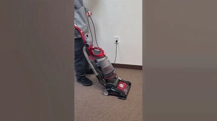 Maniac Mark's 21st Auction - Lot 464 - Hoover WindTunnel Pro Vacuum