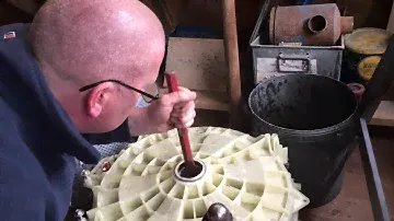 Washer Bearings replacement involving cutting drum housing on Indesit