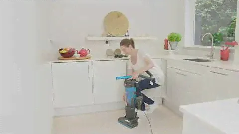 Hoover - Upright 300 Pets - "How To" Attach The Dusting Brush To The Handle