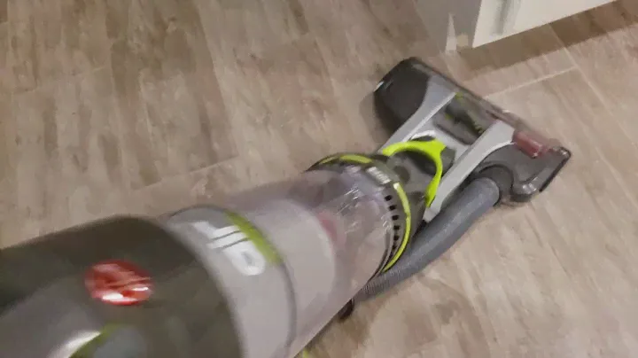 Hoover Air Steerable, cleaning the downstairs😄
