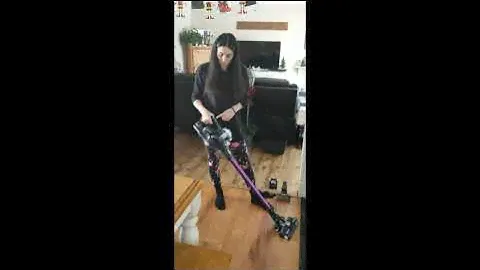 Aspirateur sans fil Hoover ONEPWR Blade Plus selon Martine
