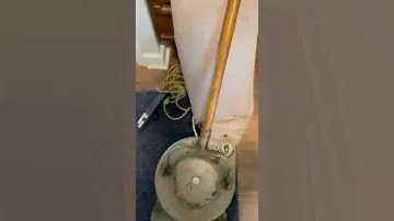Vintage Hoover Model O (1908) Vacuum Cleaner