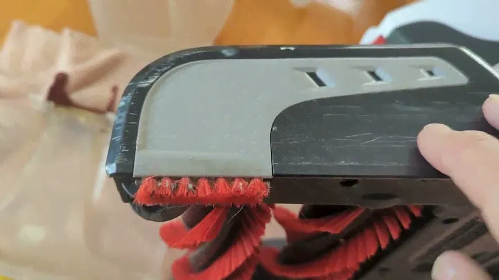 Hoover FH5200 carpet cleaner belt change.