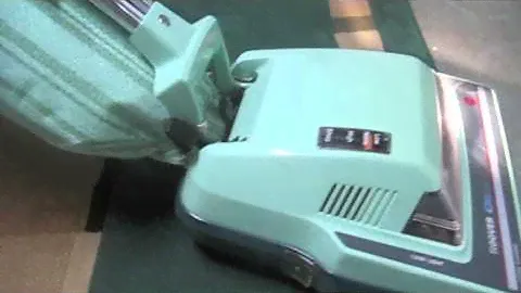 Hoover Decade 80