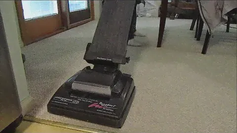 1996 Hoover Runabout Supreme (U4269-930) Elite Upright Vacuum Cleaner