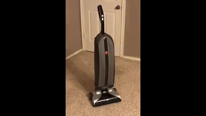 Hoover Platinum Collection Lightweight Bagged Upright Vacuum (A Modern Elite with an Oreck Twist)