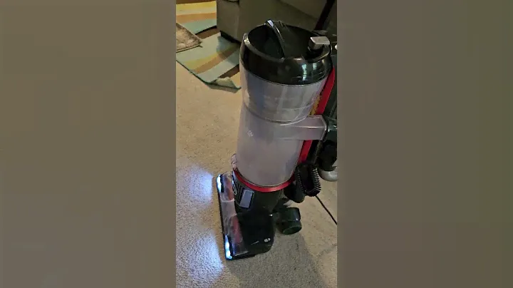 Hoover Vacuum, broken