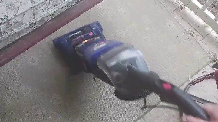 Hoover Windtunnel Supreme | Vacuuming the front porch